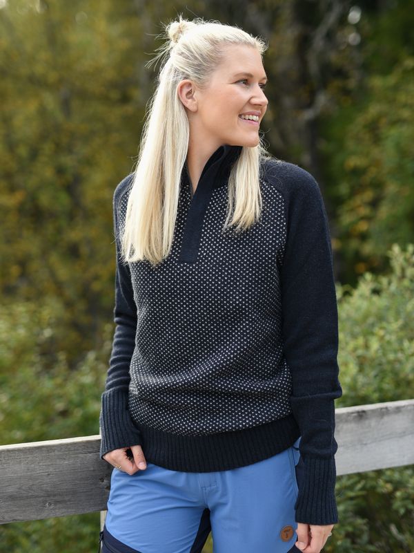Robin Low Half-Zip