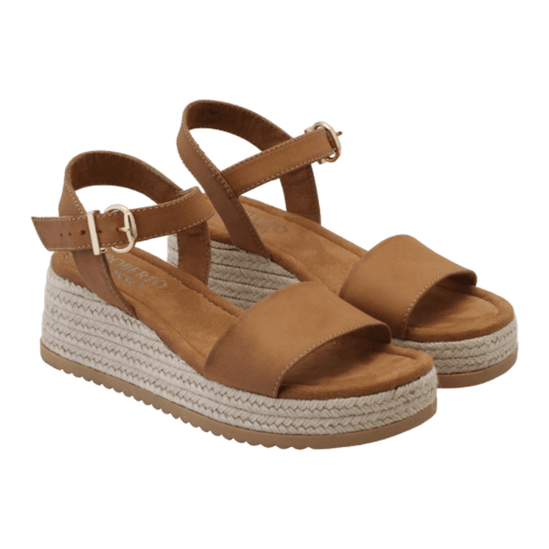 Lili Wedge