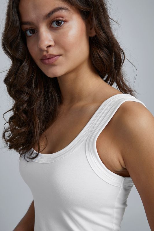 Zola Top