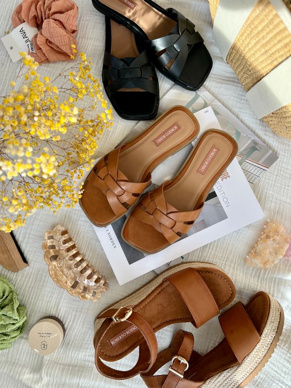 Lili Wedge