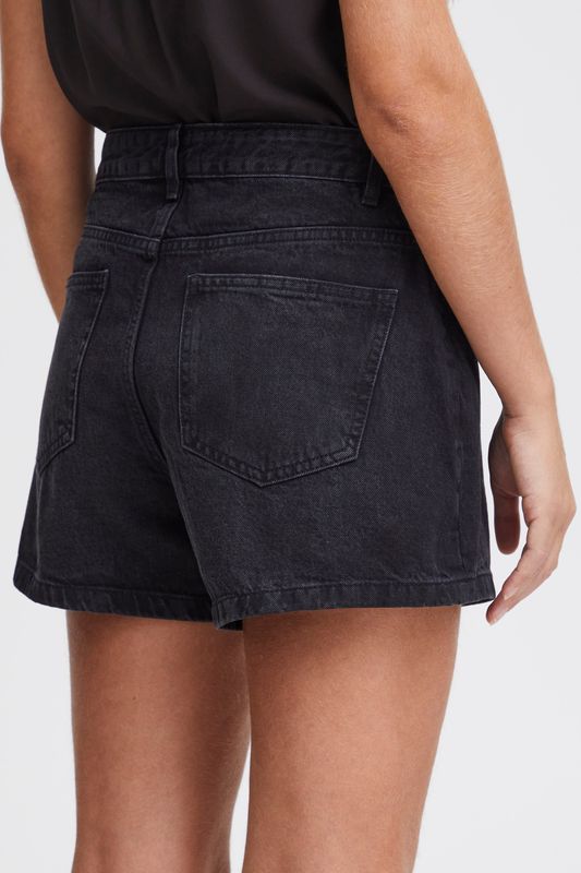 Aveny Shorts