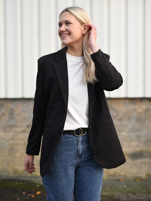 Kate Sus Oversized Blazer